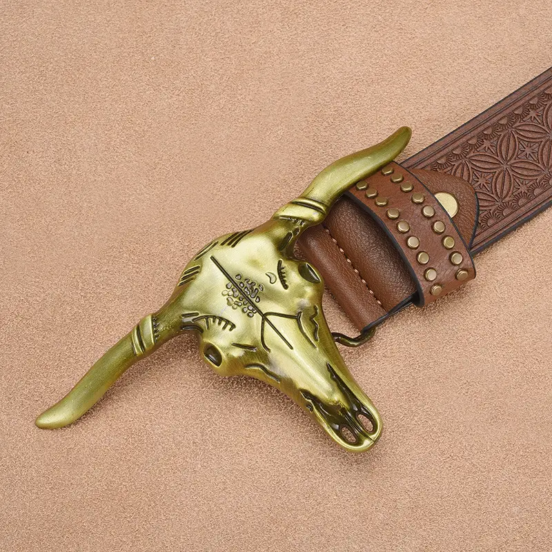 Men's Ngau Tau Belt with Rivet Design - Image 5