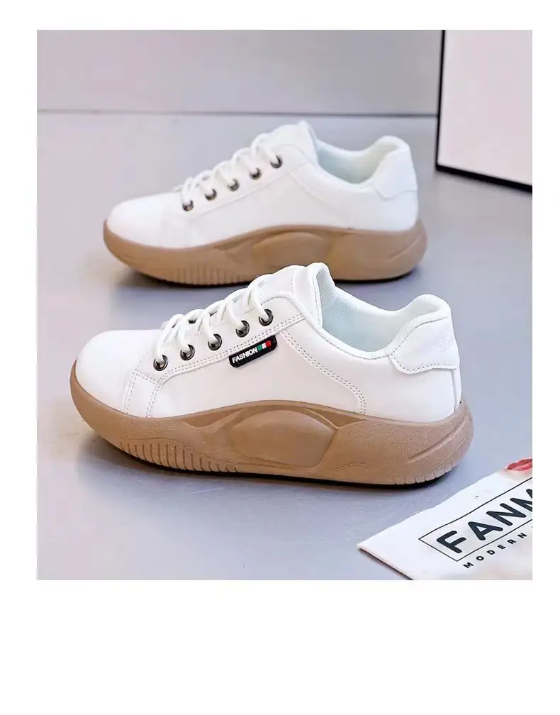 White Low-Top Casual Sneakers for Girls 2025 — feature 2