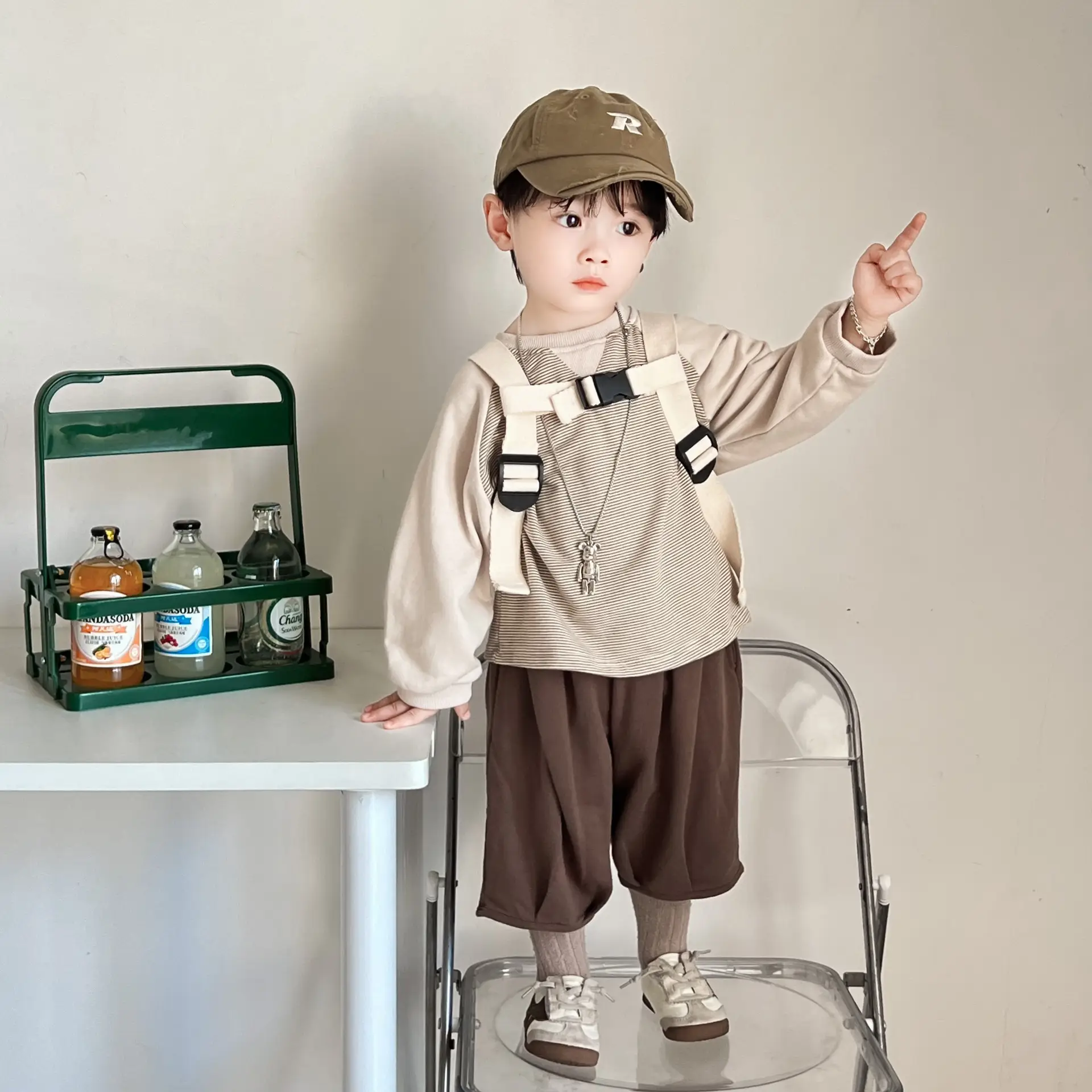 Kids Long Sleeve T-Shirt Brown Loose Fit Korean Style — feature 10