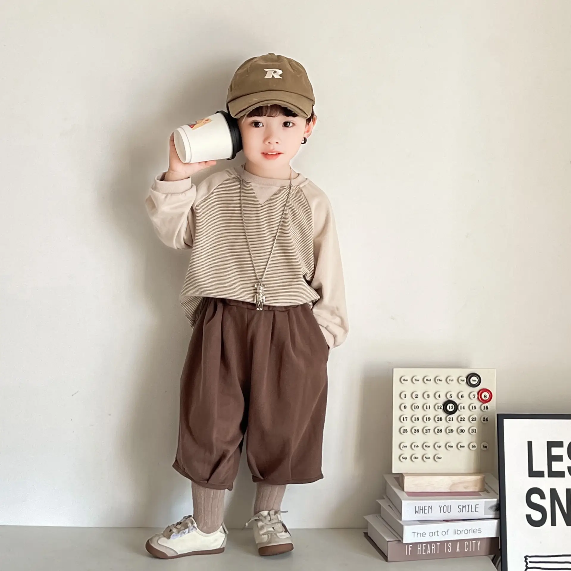 Kids Long Sleeve T-Shirt Brown Loose Fit Korean Style — feature 5