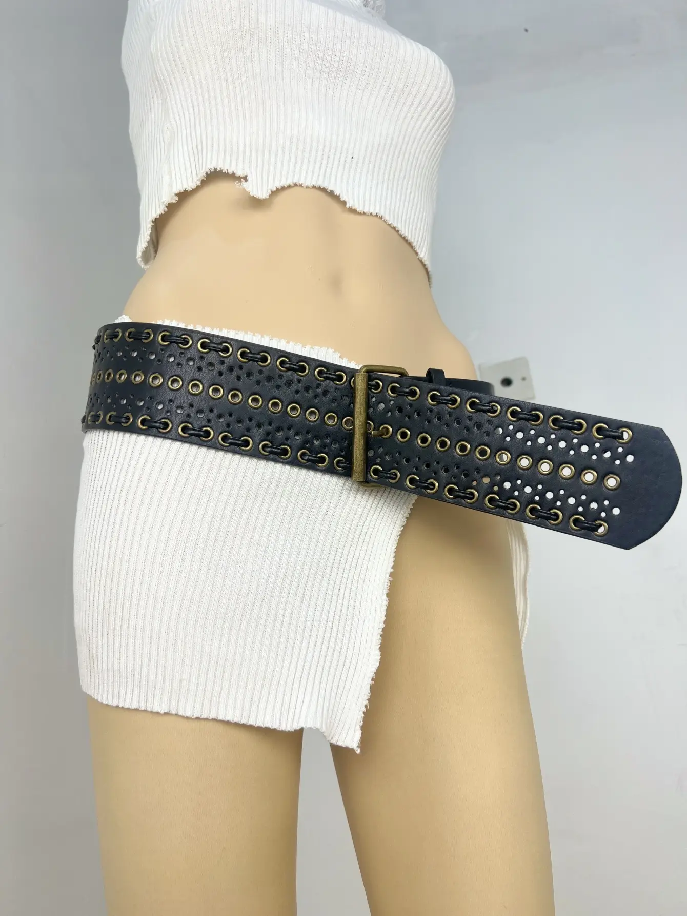 White Vintage Rivet Belt with Buckle