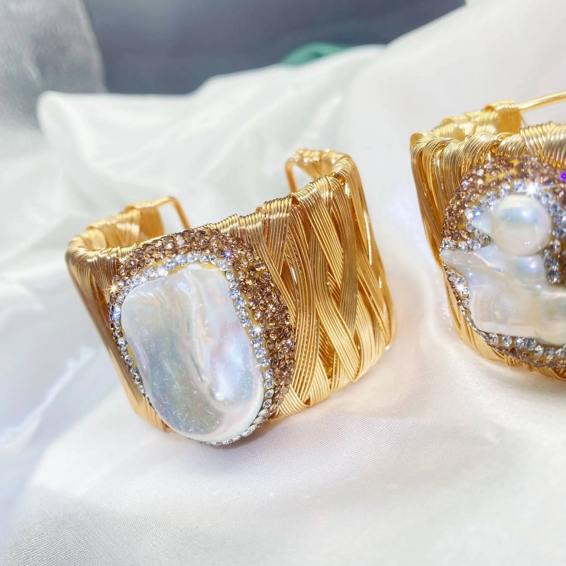 Natural Baroque Gold Bracelet with Crystal Centerpiece — feature 5