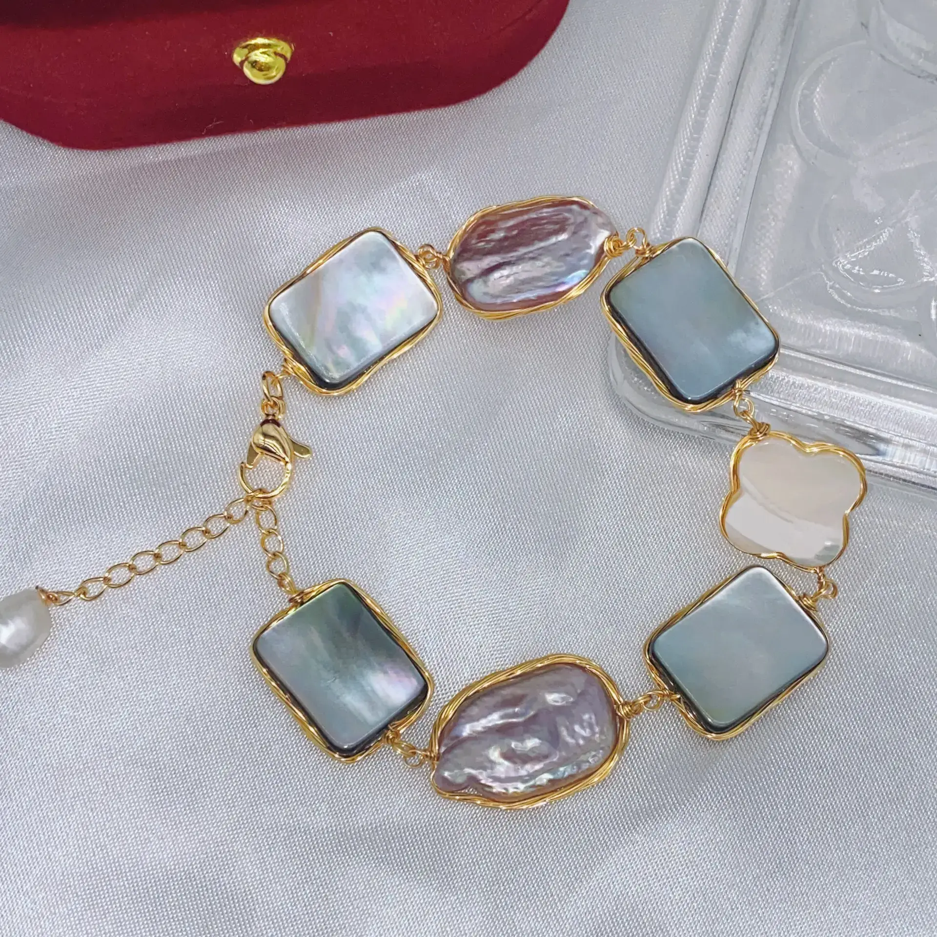 Natural Freshwater Pearl Bracelet with Blue Stones