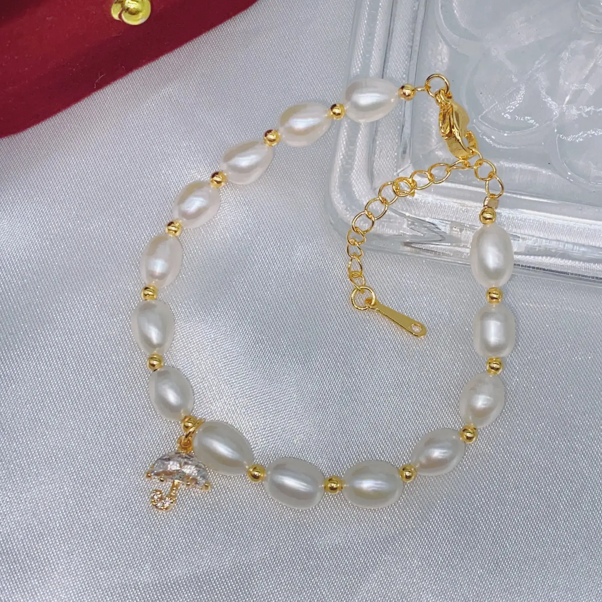 Natural Freshwater Pearl Bracelet with Blue Stones — feature 20