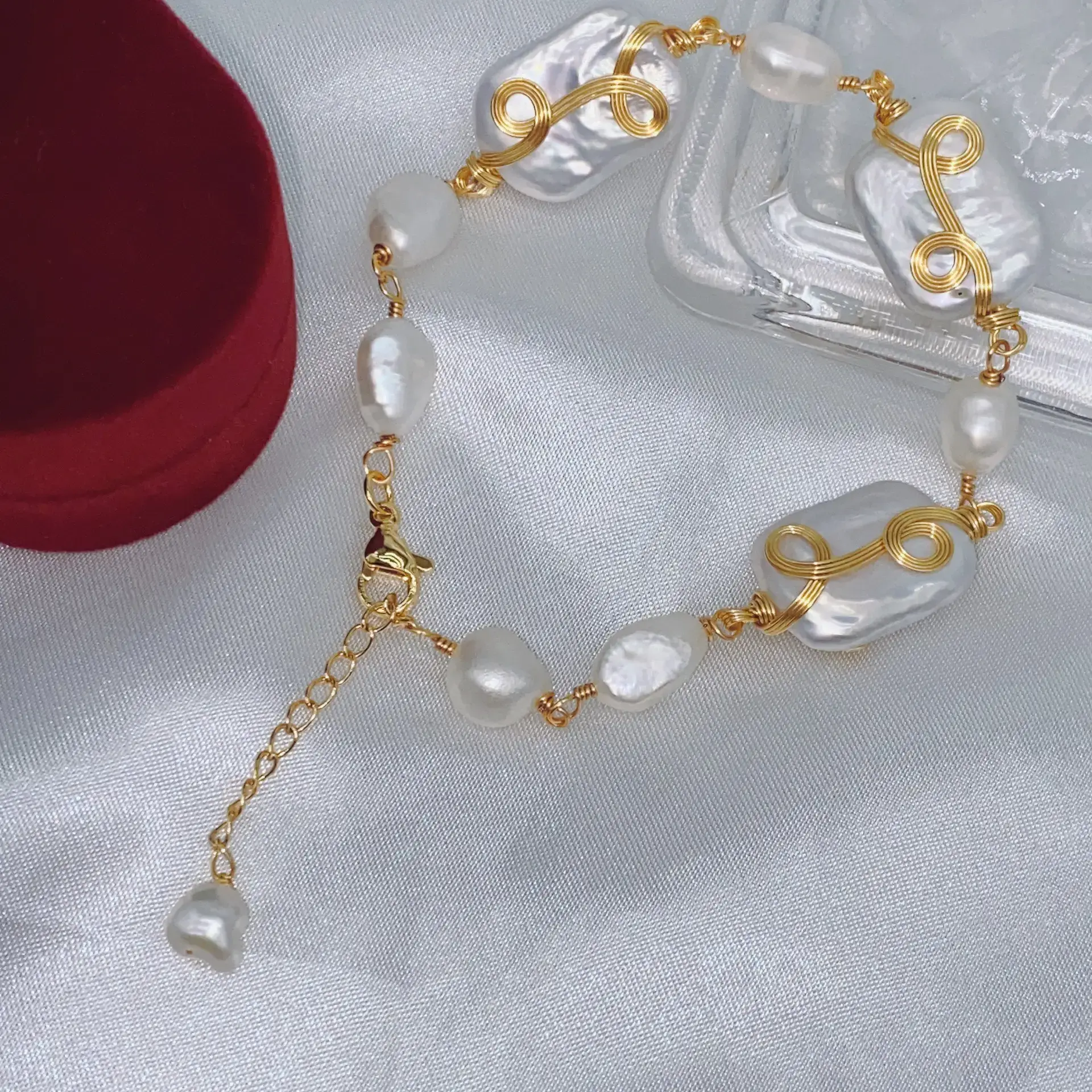 Natural Freshwater Pearl Bracelet with Blue Stones
