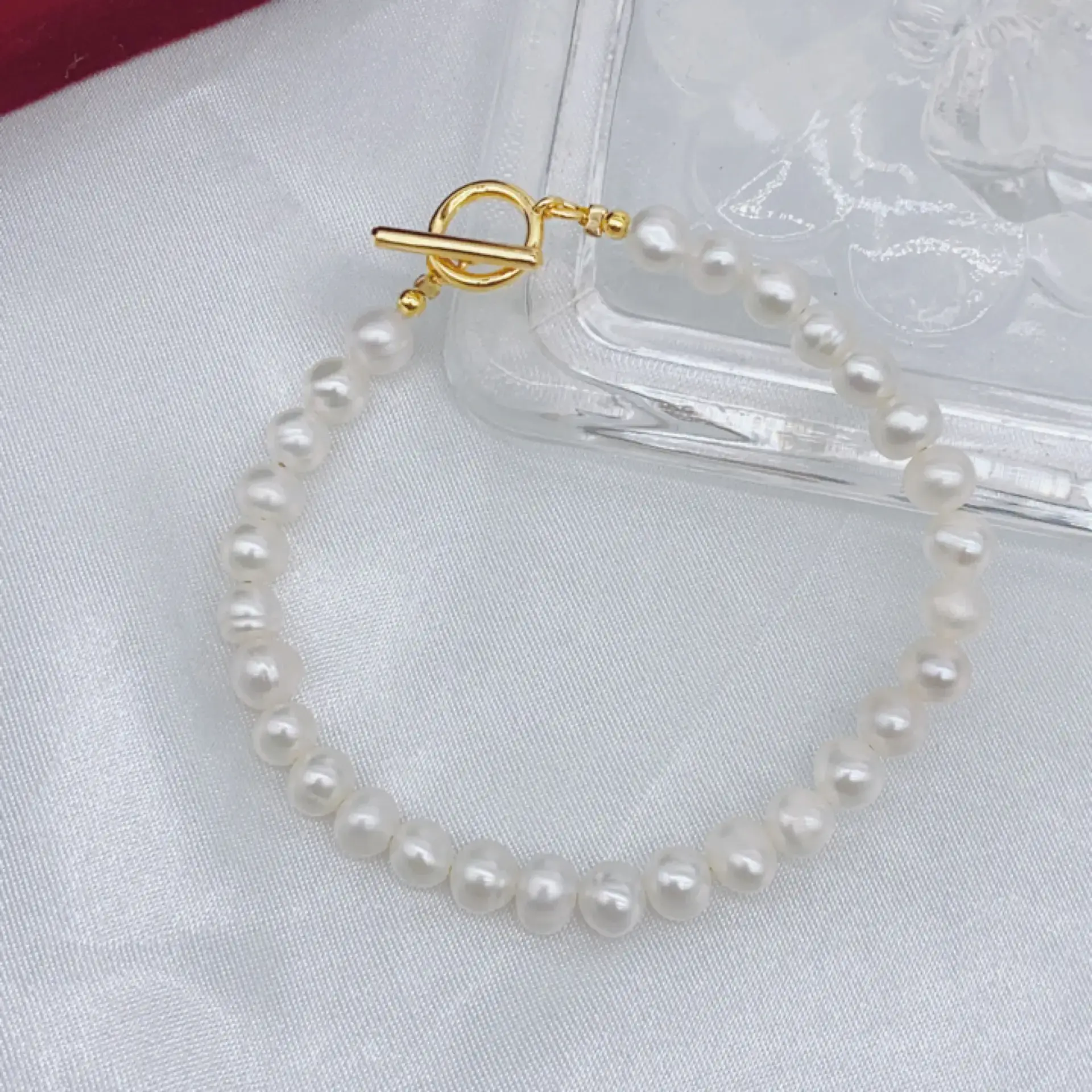 Natural Freshwater Pearl Bracelet with Blue Stones