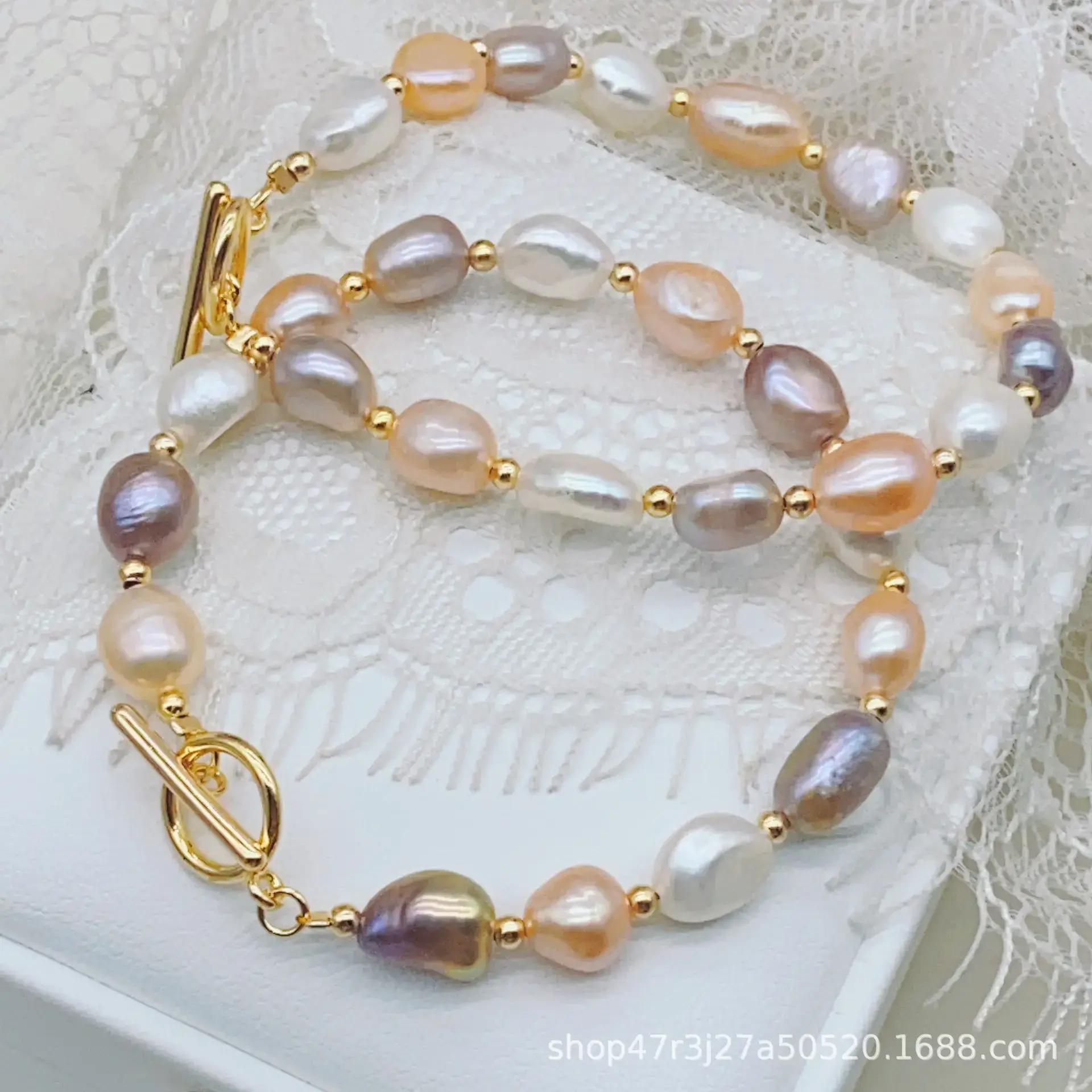 Natural Freshwater Pearl Bracelet with Blue Stones