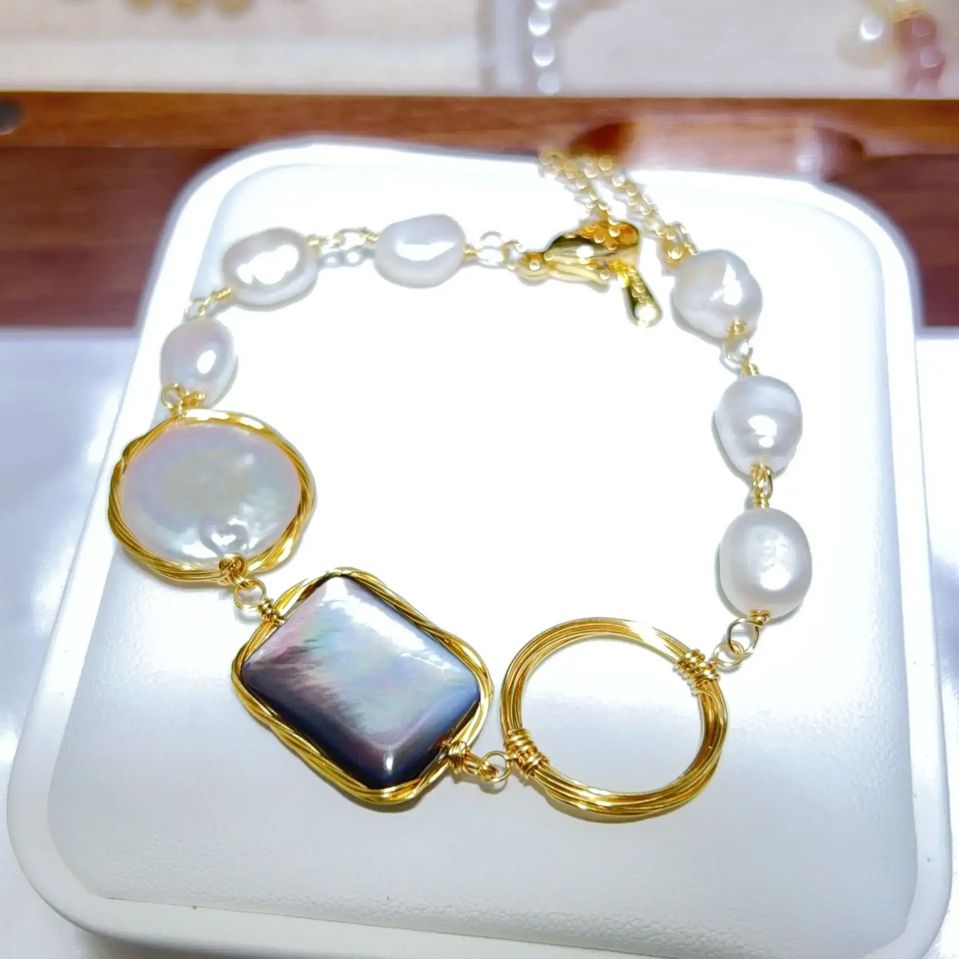 Natural Freshwater Pearl Bracelet with Blue Stones