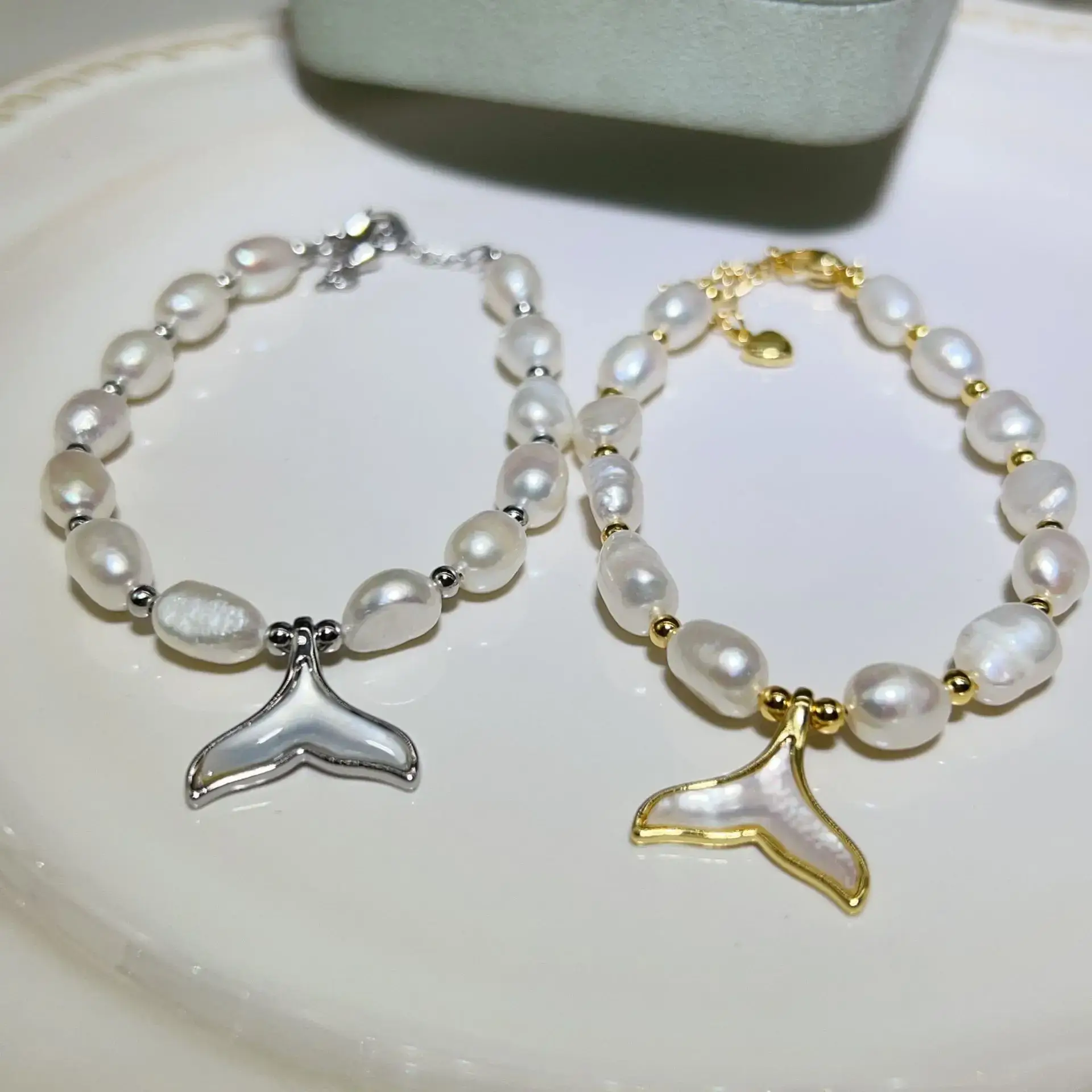 Natural Freshwater Pearl Bracelet with Blue Stones