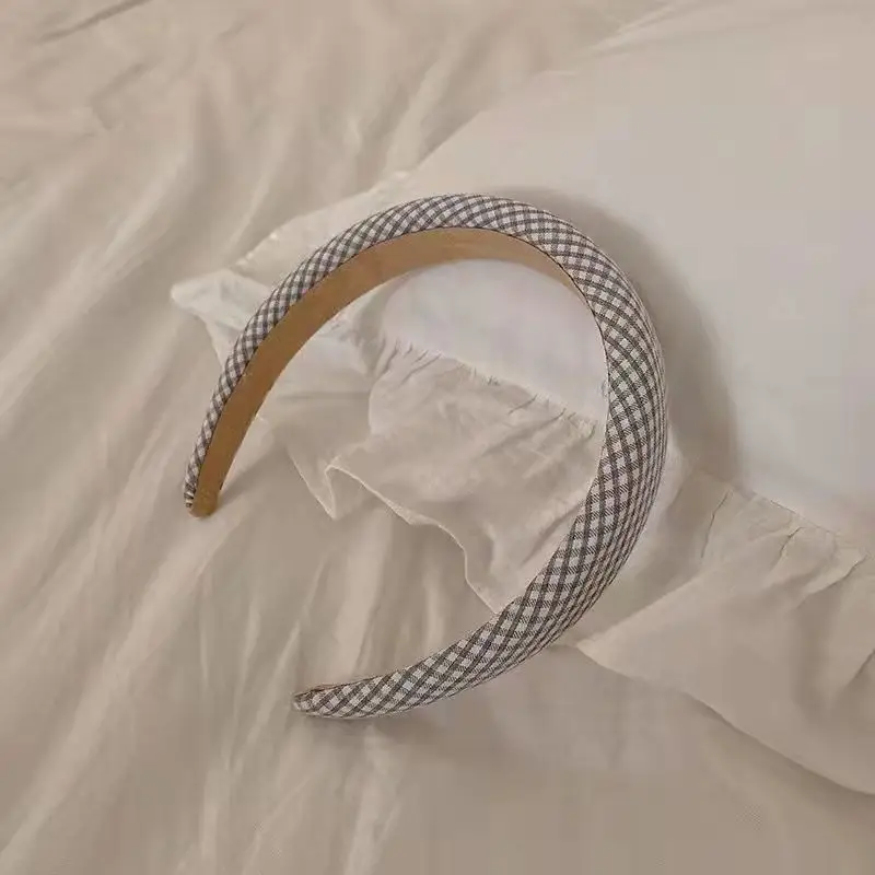 Sweet Girl Plaid Headband for Women Face Wash Sponge - Image 5