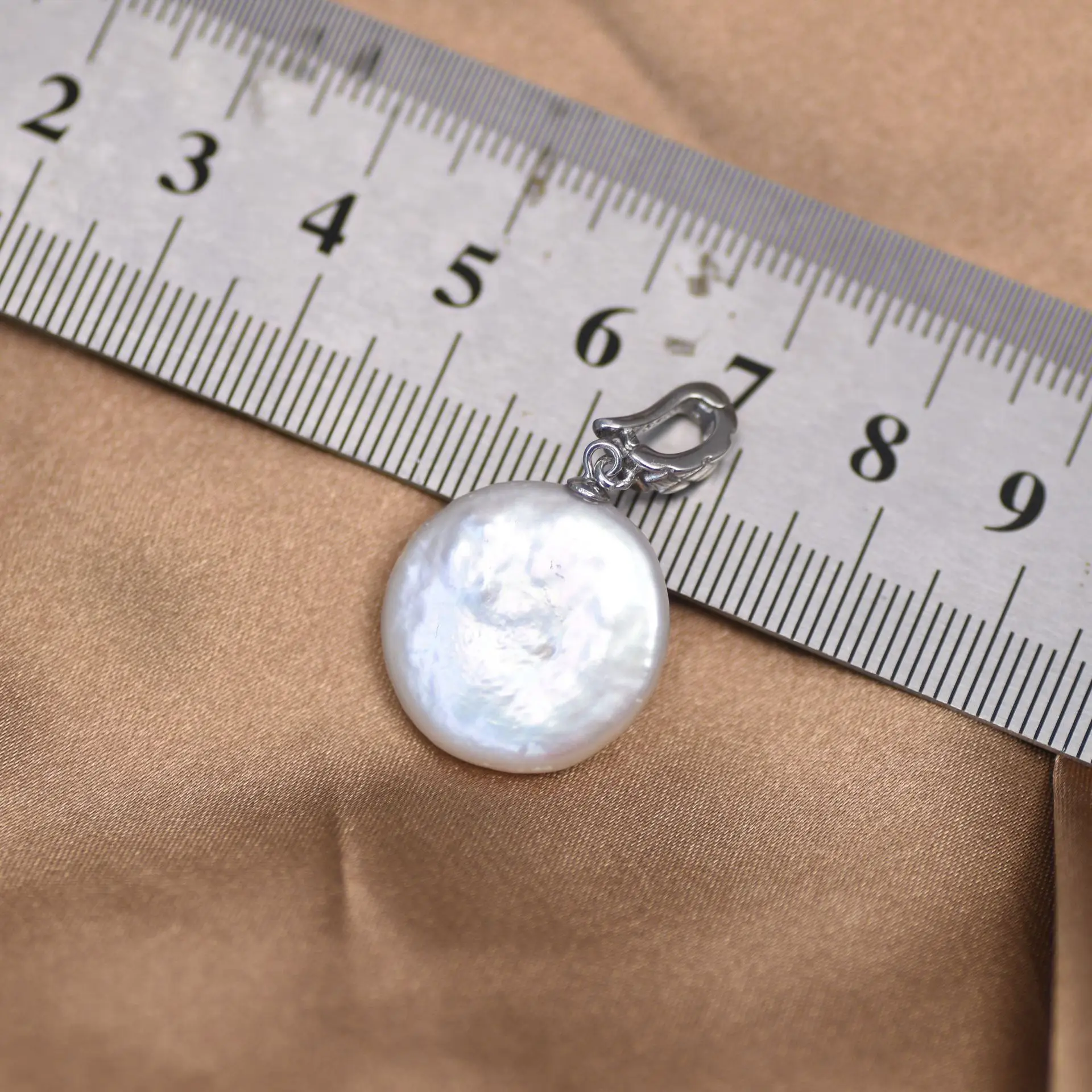 S925 Silver Pearl Pendant with Universal Buckle - Image 5