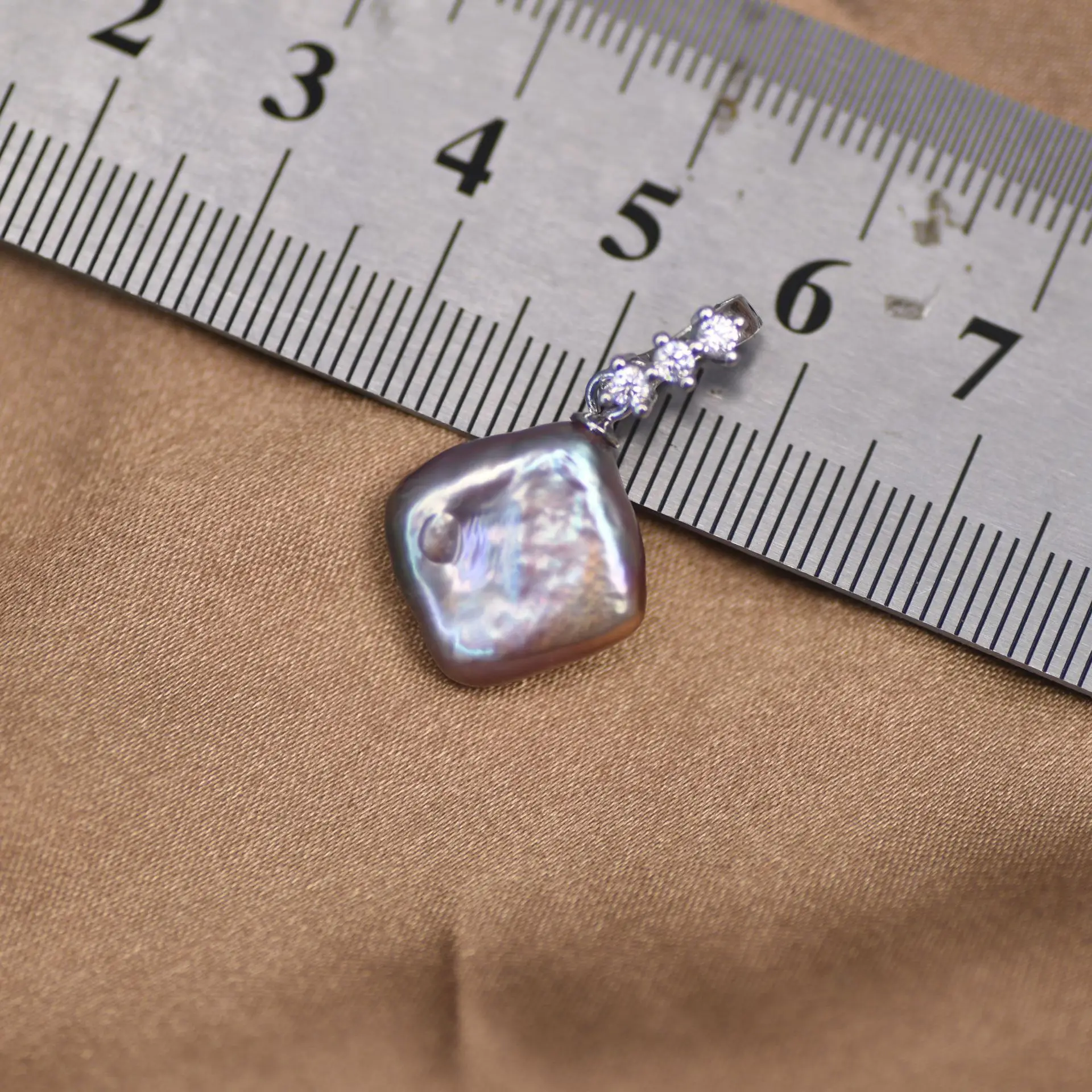 S925 Silver Pearl Pendant with Universal Buckle - Image 6