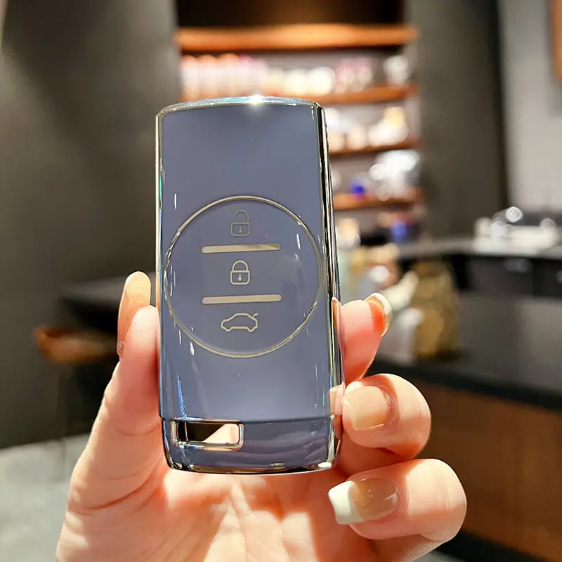 Suitable for Chery Tiggo 3X5X7, Starway Tx, Chasing Wind Et-I, Lingyun Lanyue Tpu Car Full-Cover Key Case, Cute and Fun