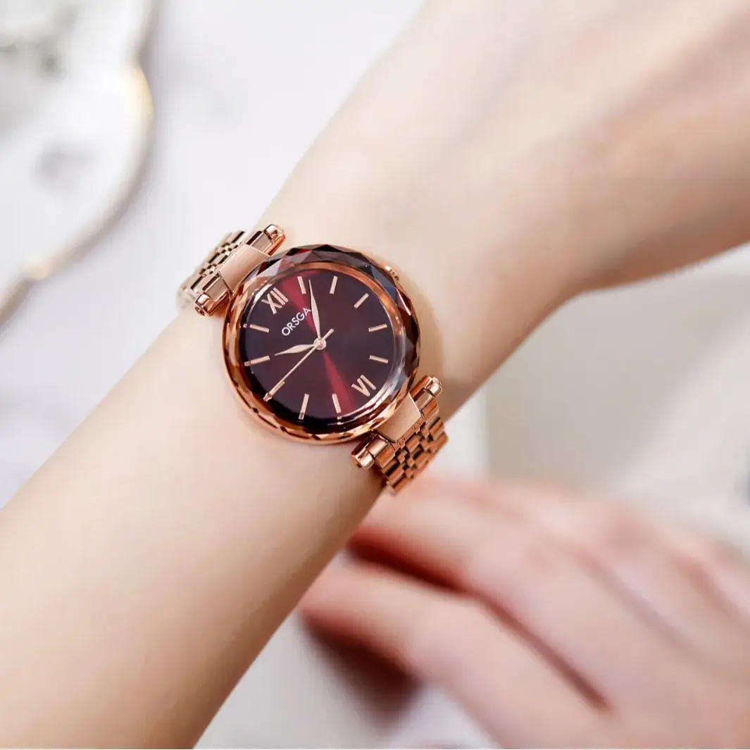 Rose Gold Women's Quartz Watch with Steel Belt - Image 4