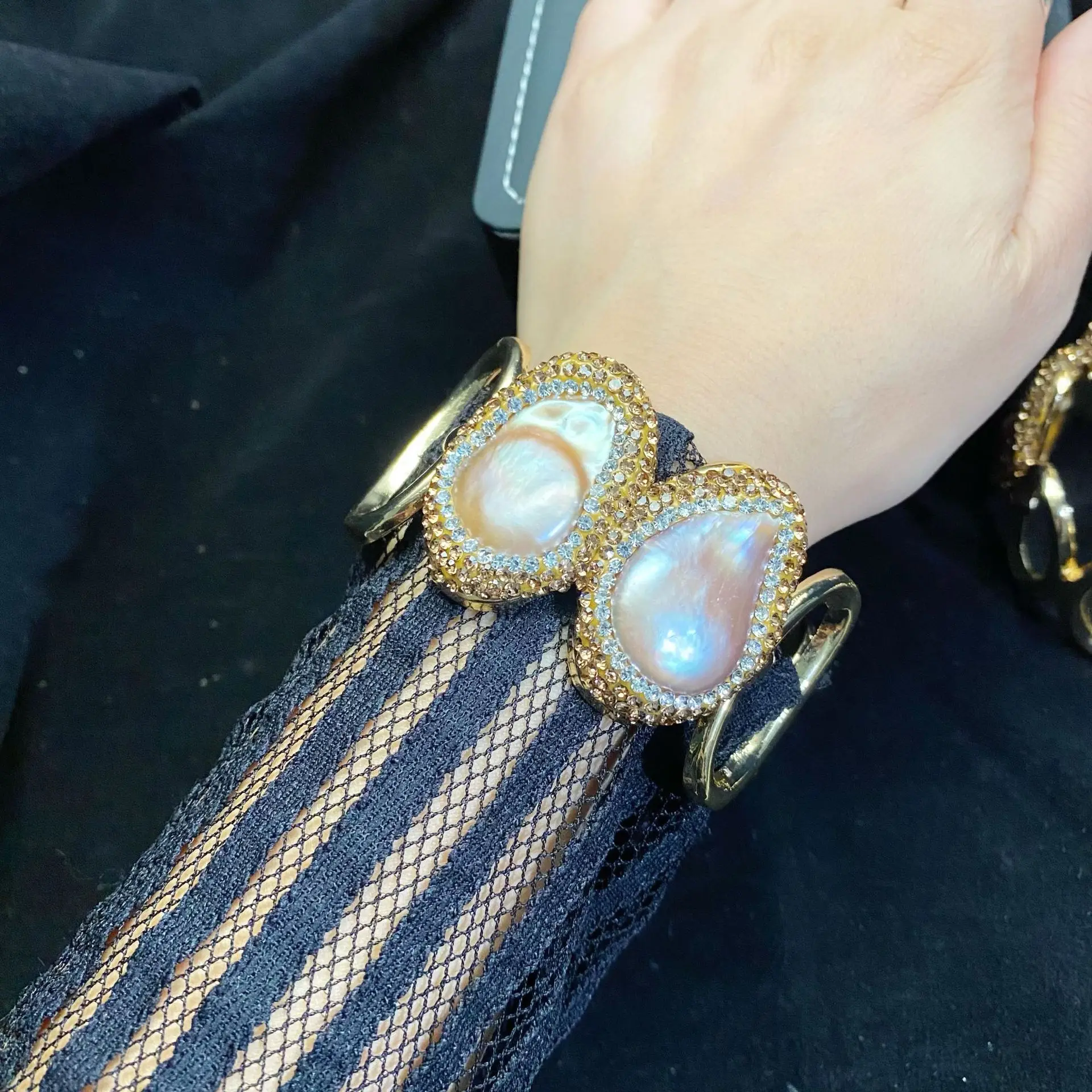 Gold Pearl Bracelets Set for Women — feature 12