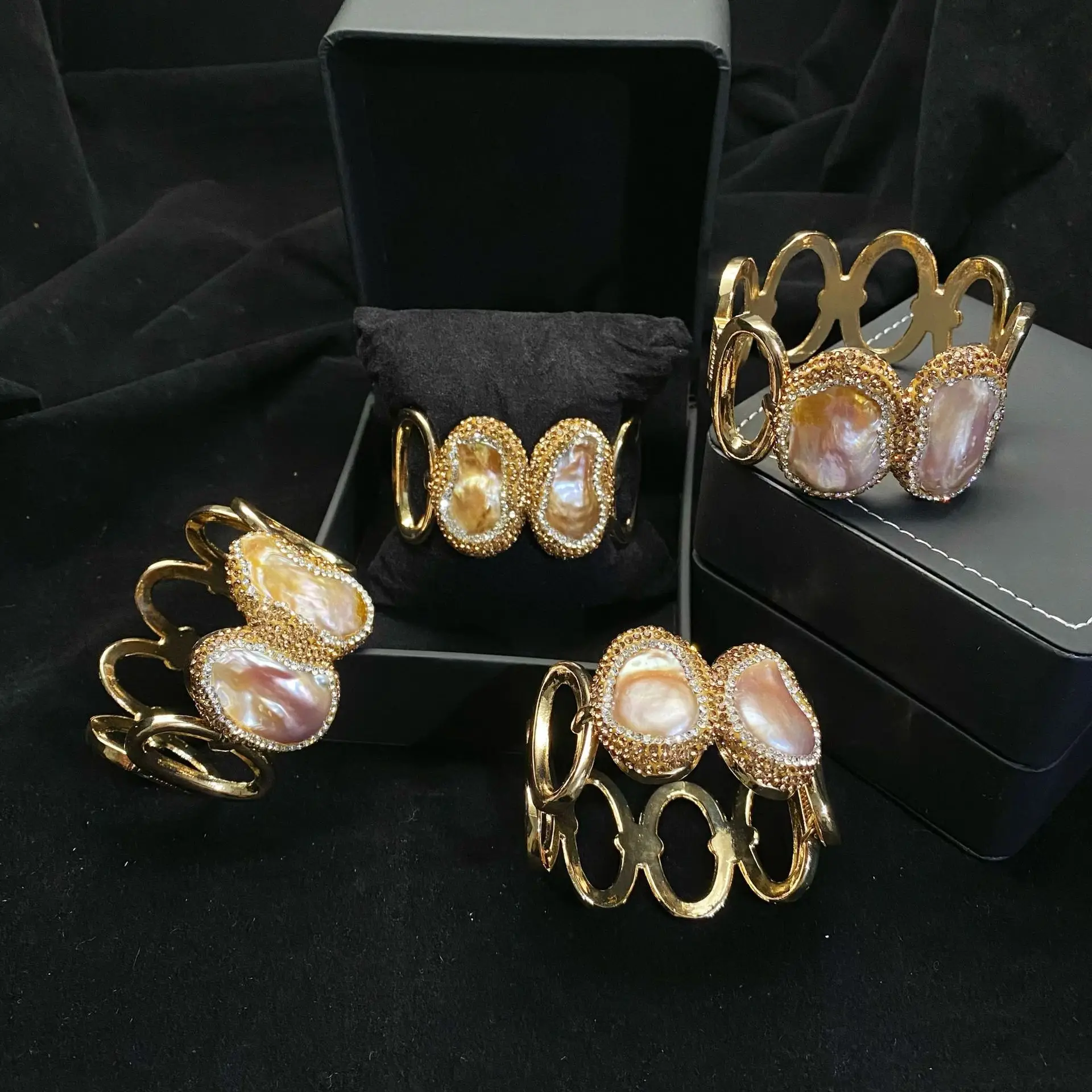 Gold Pearl Bracelets Set for Women — feature 5