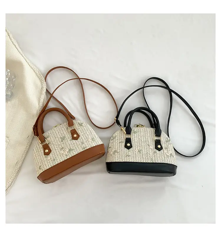 Vintage Lace Embroidered Women's Shoulder Bag 2023 — feature 32