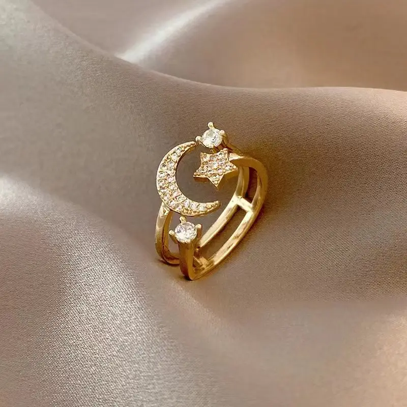Gold Star Moon Zircon Ring for Women β feature 1
