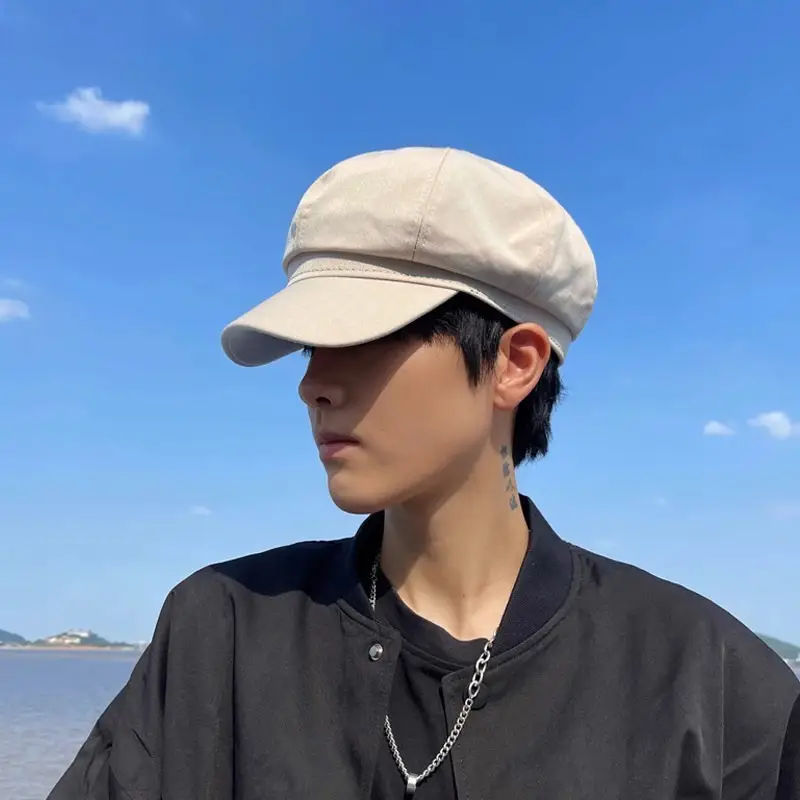 Korean Trendy Men's Black Beret Cap for Winter - Image 3