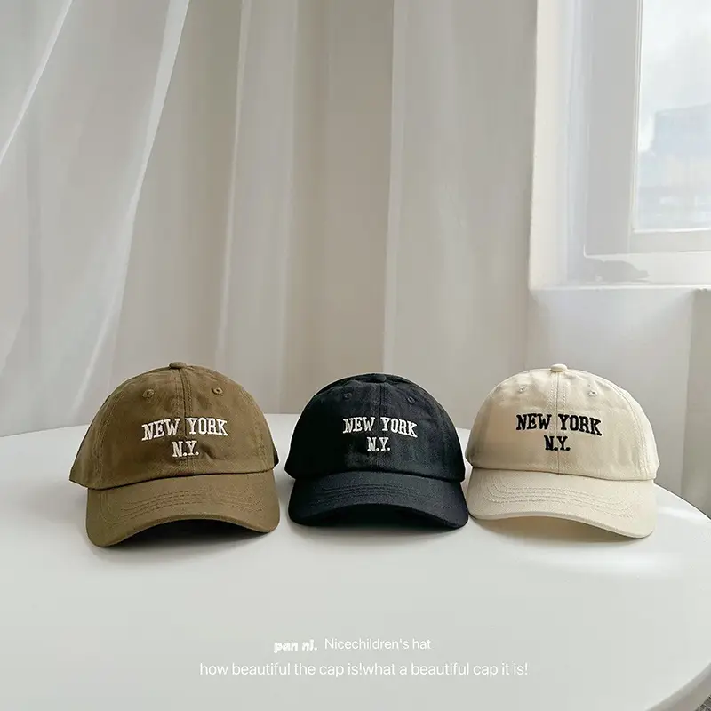 Children's New York Letter Cap Set Brown Black White — feature 21