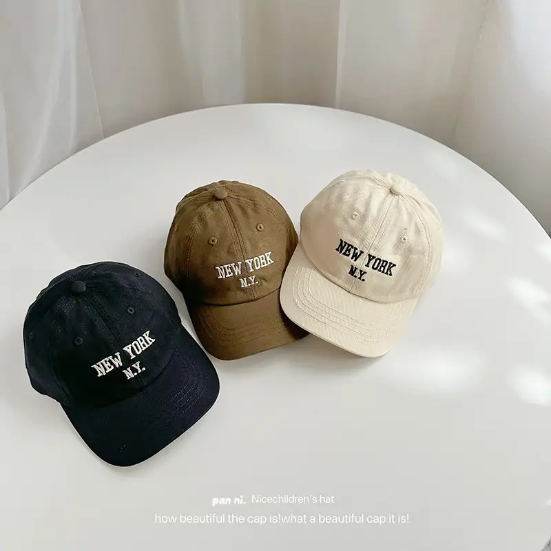 Children's New York Letter Cap Set Brown Black White — feature 23