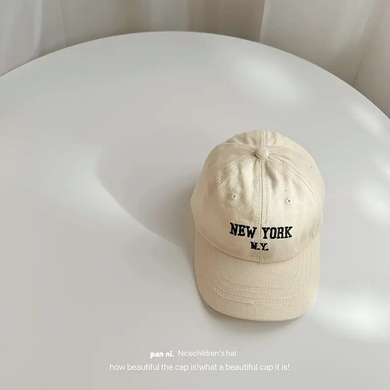 Children's New York Letter Cap Set Brown Black White — feature 33