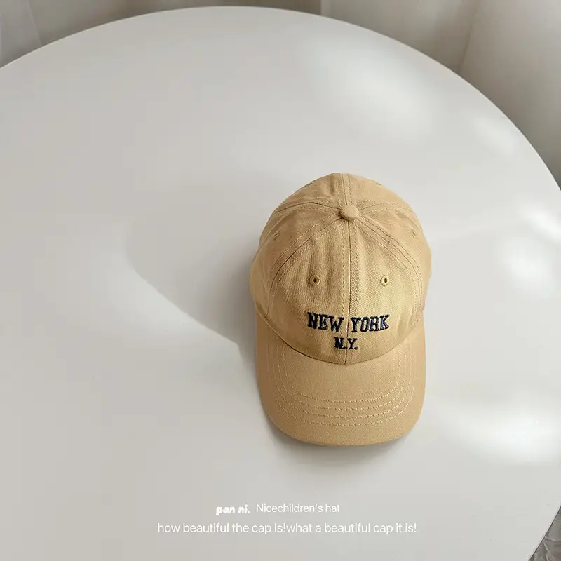 Children's New York Letter Cap Set Brown Black White