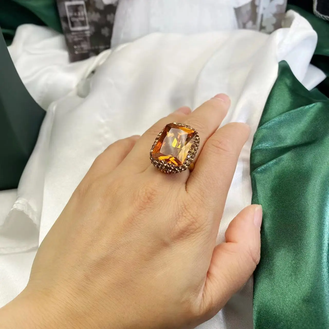 Retro Natural Sudan Stone Adjustable Ring — feature 5
