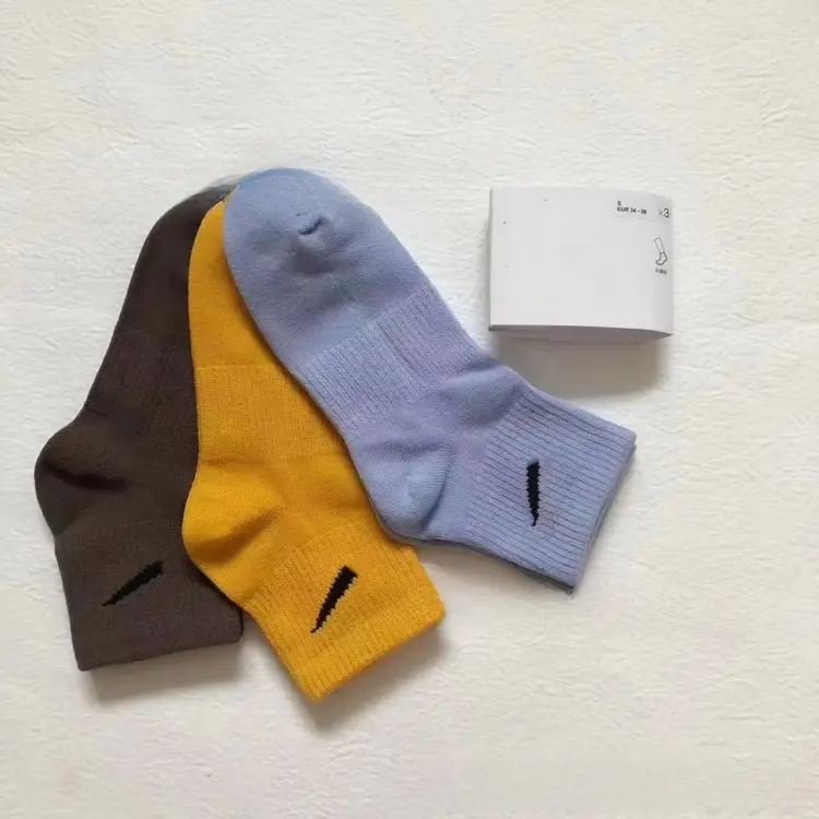 Suwannike mid-calf length socks thickened towel bottom thin basketball socks three pairs long mid-calf short socks