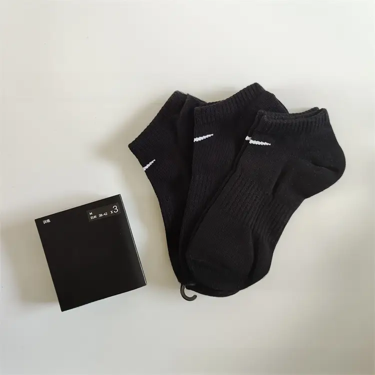 Suwannike mid-calf length socks thickened towel bottom thin basketball socks three pairs long mid-calf short socks