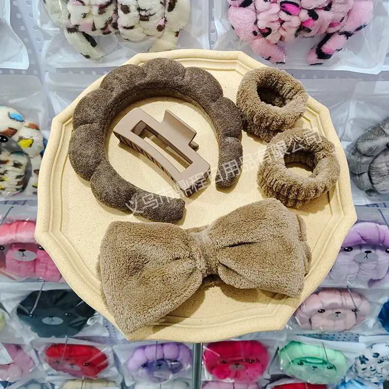 Sponge Skull Top Headband for Women - Image 47