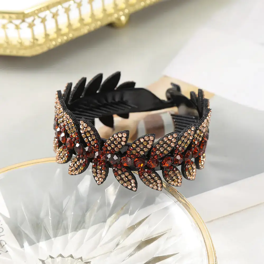 Full Diamond Rhinestone Butterfly Hairpin for Women — feature 10