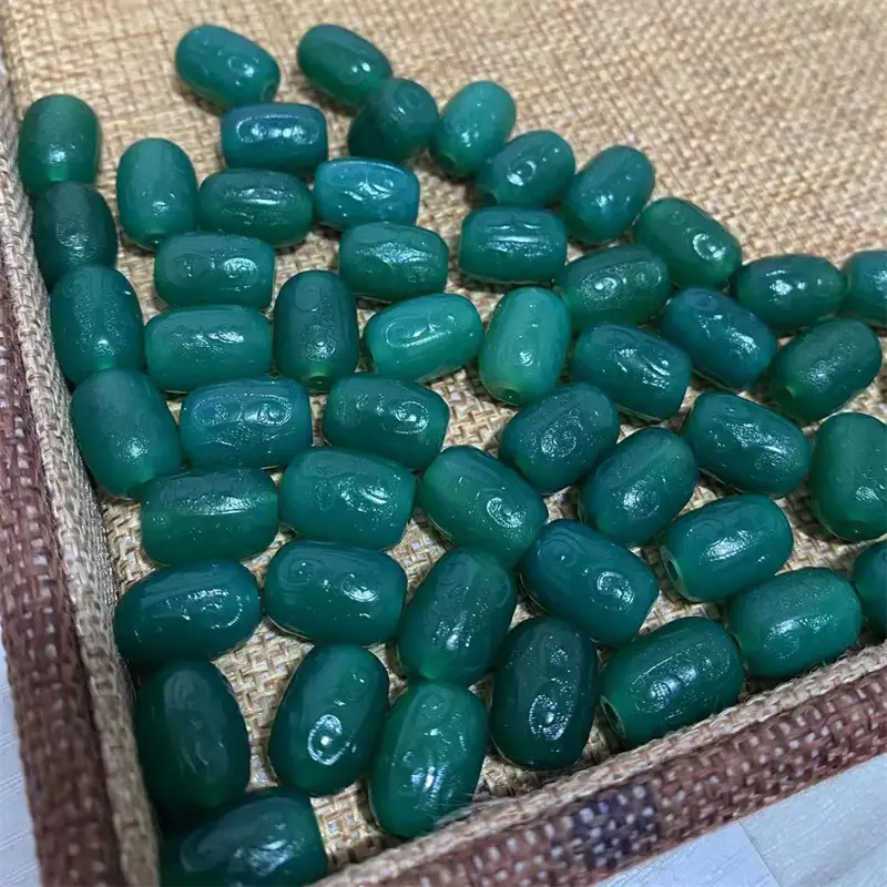 Green Agate Pattern Small Barrel Beads 10x14mm - Image 3