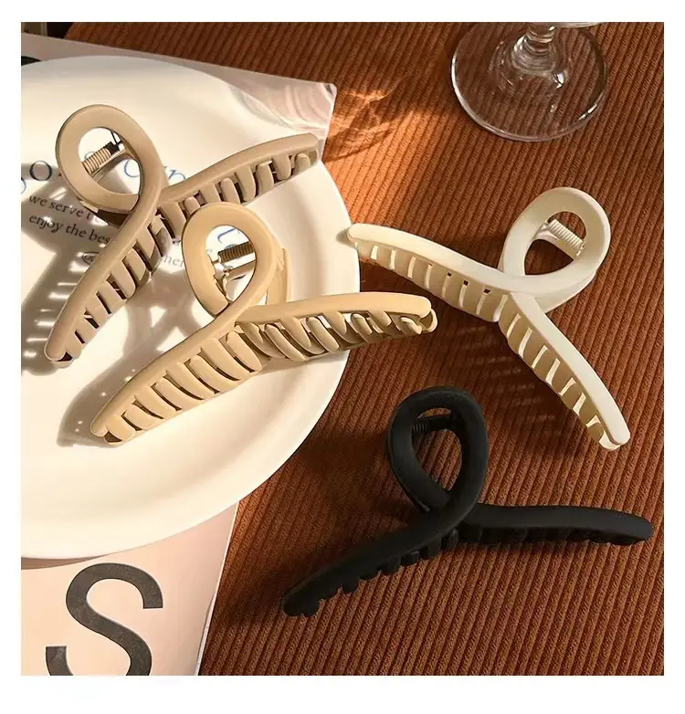 Versatile Coffee Hair Clip Clip for Large Hairpin Back — feature 9