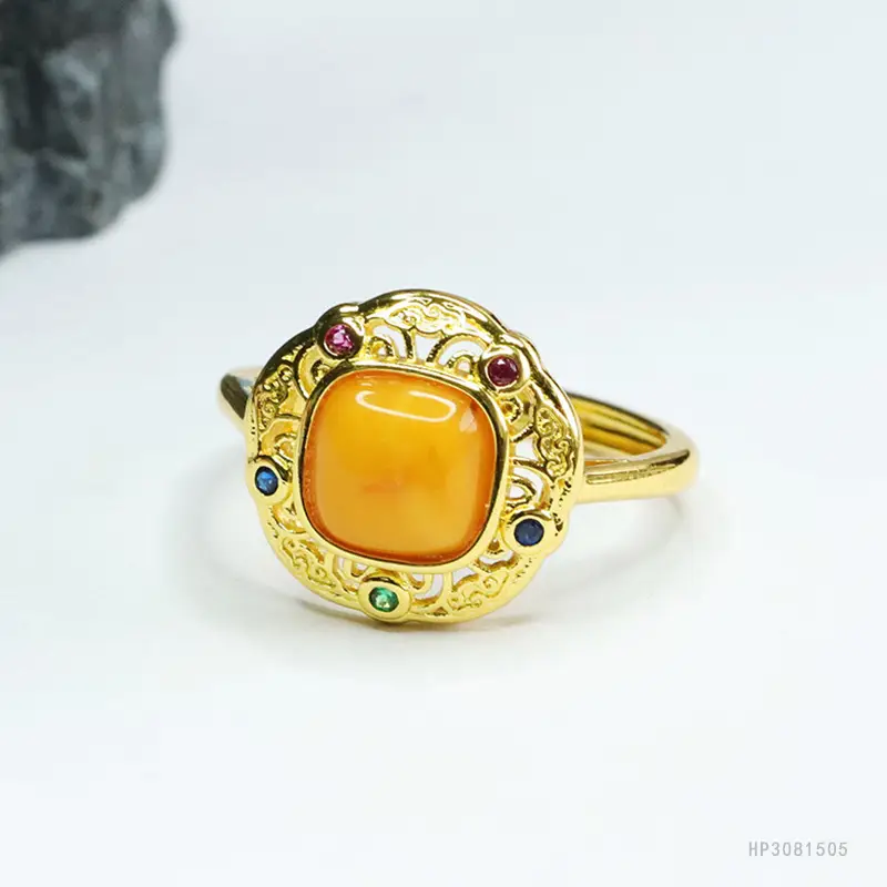 Guan Yu Natural Amber Ring Full Honey Old Beeswax Vintage — feature 10