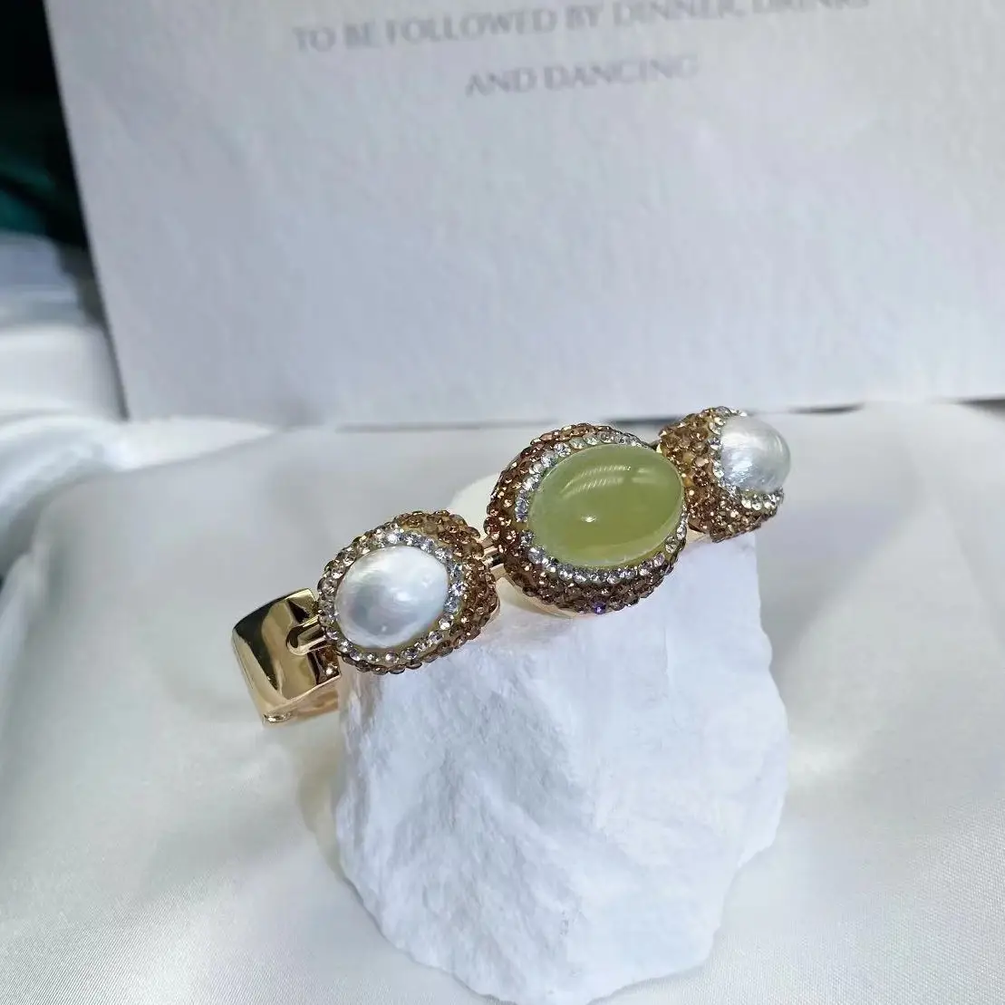 Natural Green Pearl Bracelet for Women