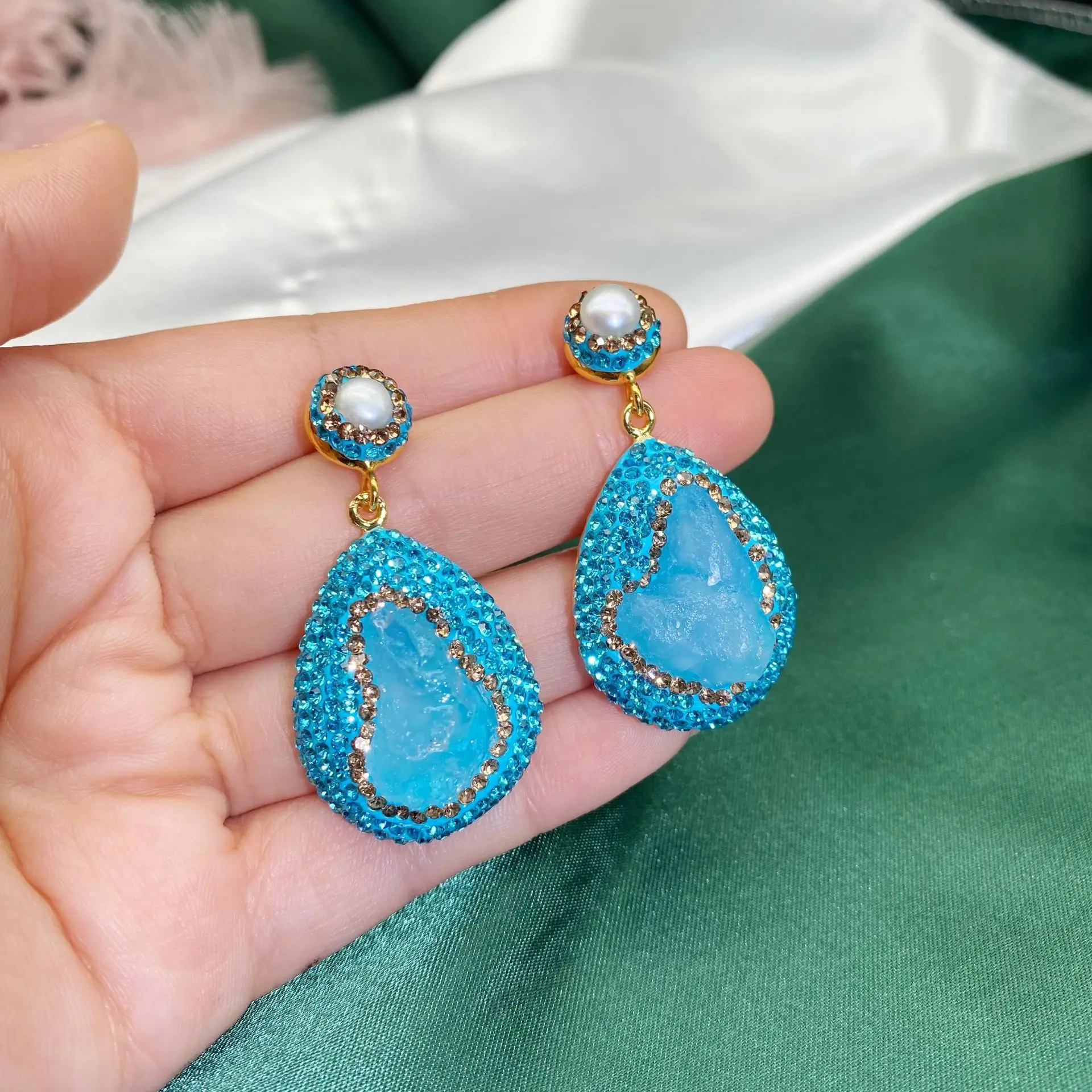 Natural Aquamarine Women's Earrings Set - Image 3