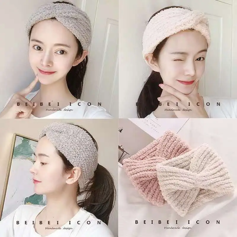 Black Knitted Wide Edge Headband for Women — feature 1