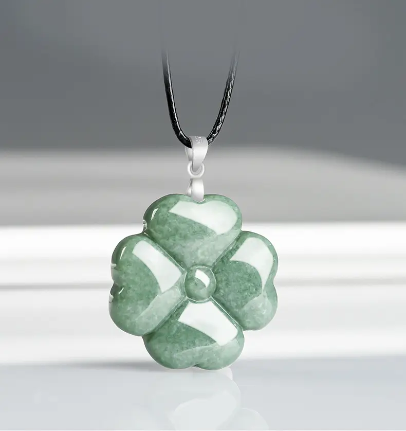 Green Four-Leaf Clover Jade Pendant with Silver Buckle — feature 3
