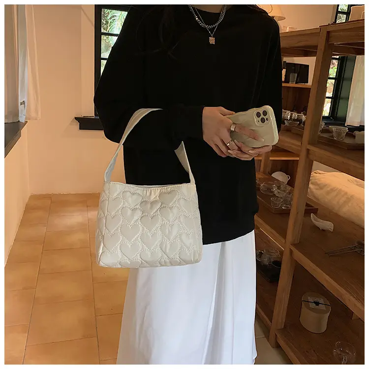 White Quilted Shoulder Bag for Women 2023 Summer — feature 21