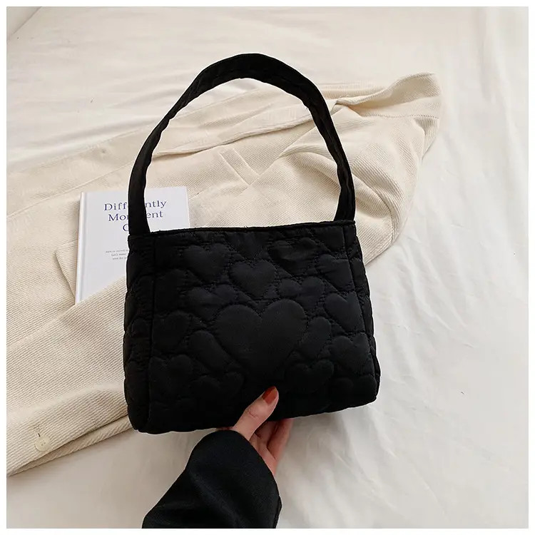 White Quilted Shoulder Bag for Women 2023 Summer — feature 25