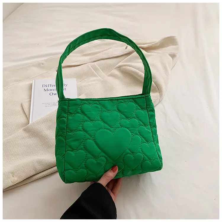 White Quilted Shoulder Bag for Women 2023 Summer — feature 28