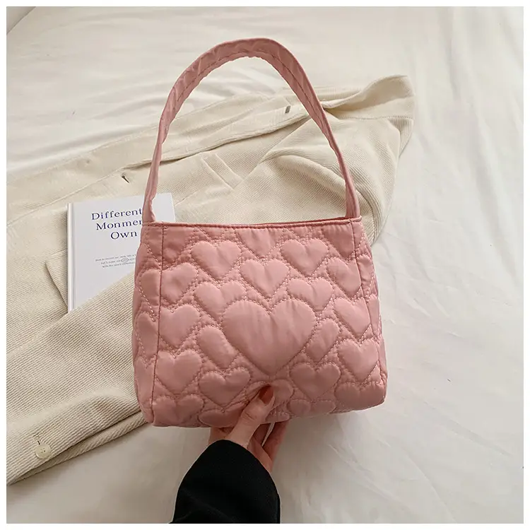 White Quilted Shoulder Bag for Women 2023 Summer — feature 29