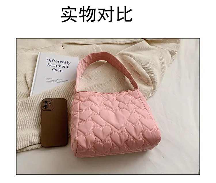 White Quilted Shoulder Bag for Women 2023 Summer — feature 3