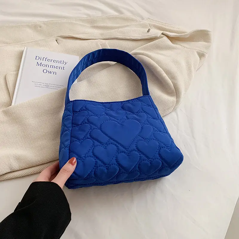White Quilted Shoulder Bag for Women 2023 Summer - Image 3