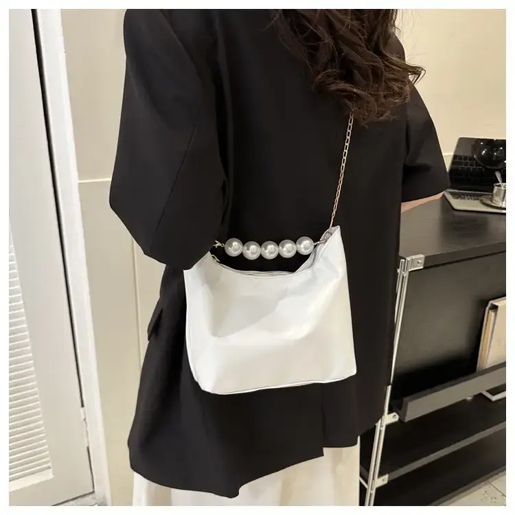 Pink French Pearl Chain Shoulder Messenger Bag for Women — feature 17