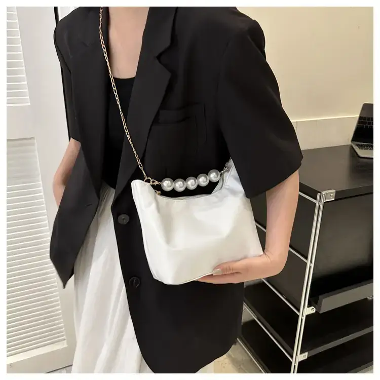 Pink French Pearl Chain Shoulder Messenger Bag for Women — feature 18
