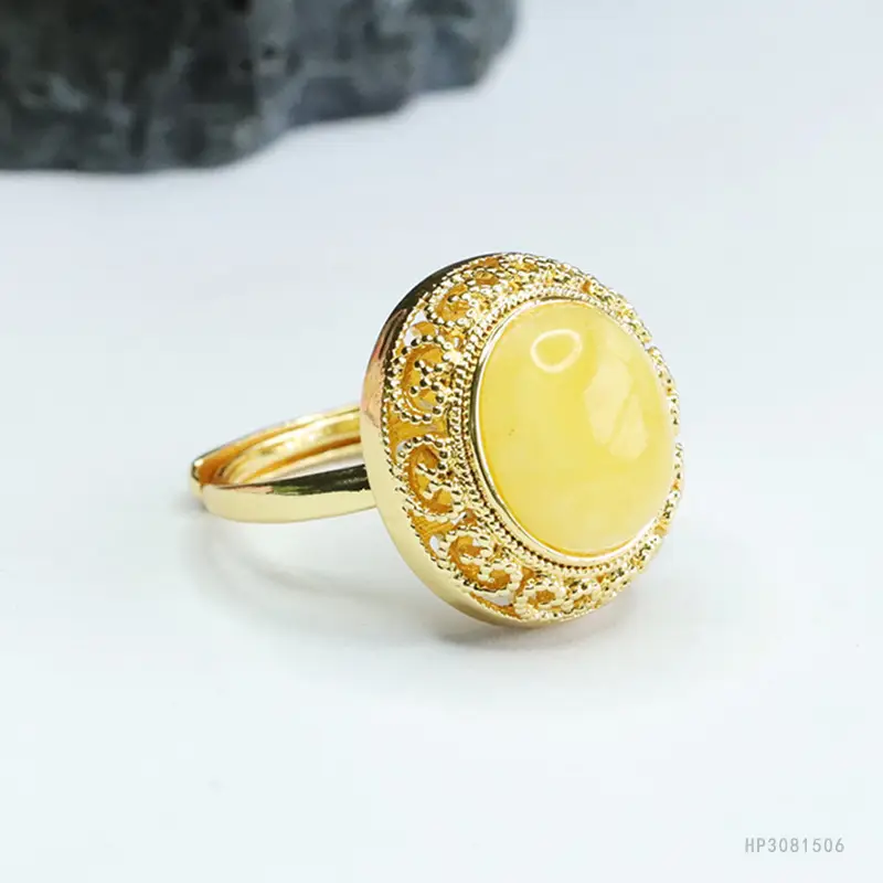 Yellow Honey Amber Ring for Women Vintage Gold Plated — feature 11