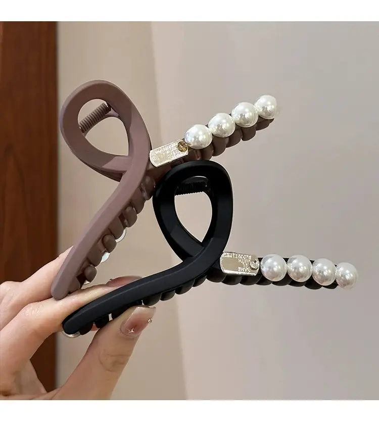 Vintage Korean Matte Hair Clip for Women Large Claw Back — feature 3