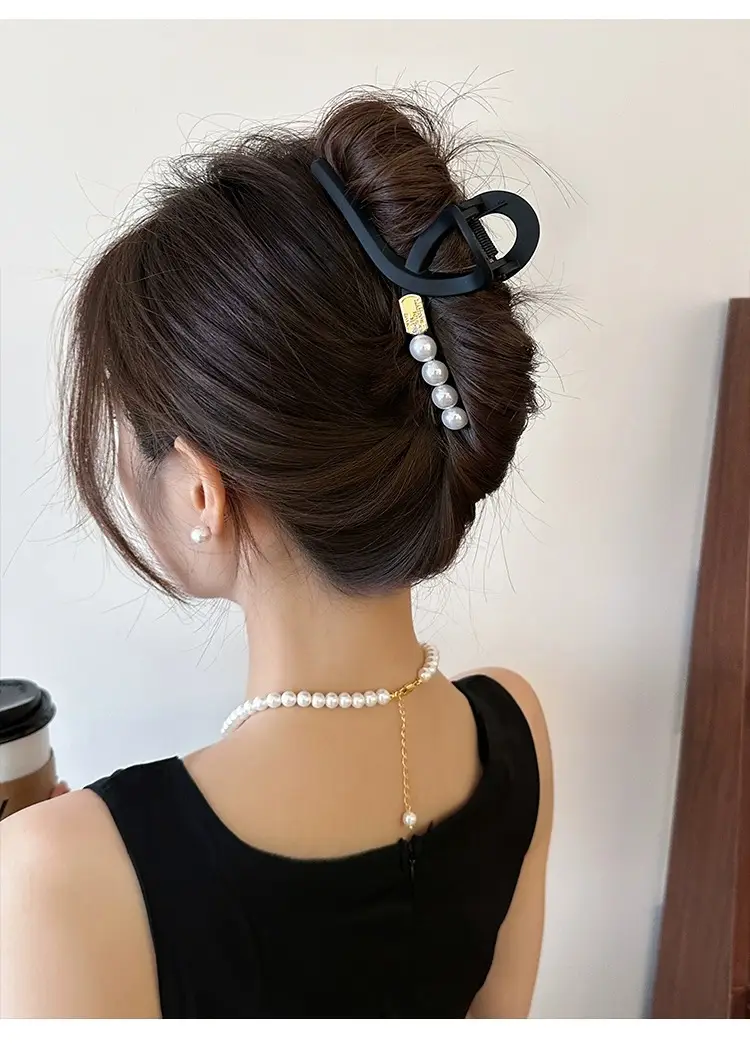 Vintage Korean Matte Hair Clip for Women Large Claw Back — feature 4